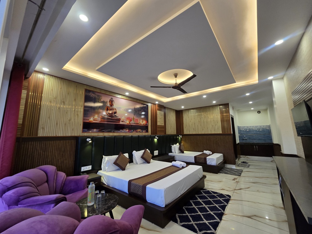 Triple Bed with Balcony